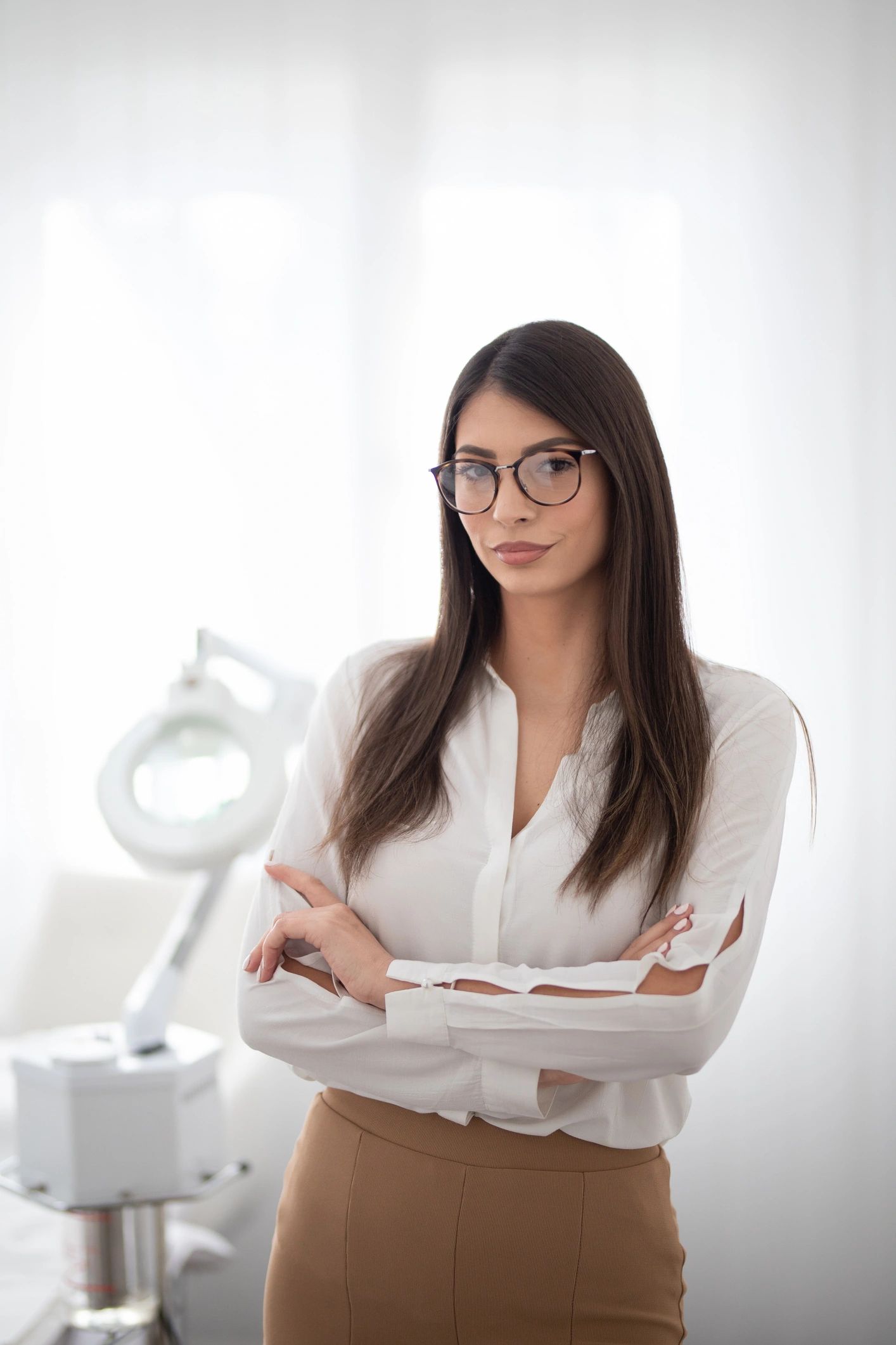 Professional portrait representing the doctor at Delaram