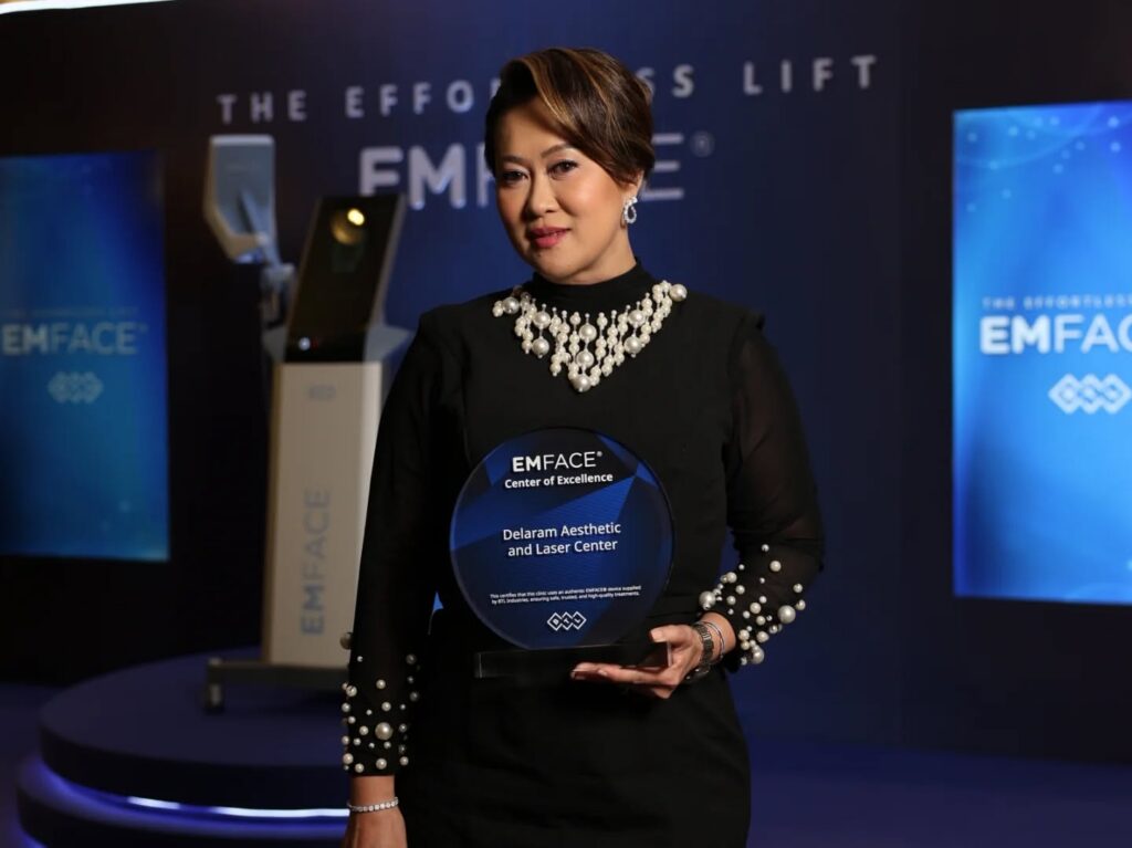 Doc MJ Cadigal representing Delaram Aesthetics recognized as Center of Excellence for EMFACE treatment in the Philippines.